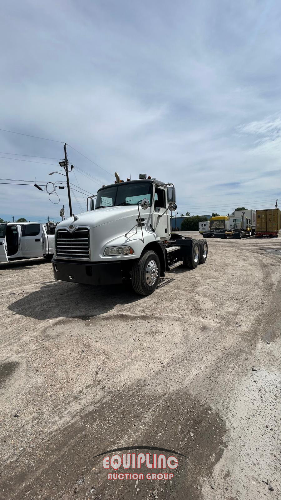 2007 Mack CXN 