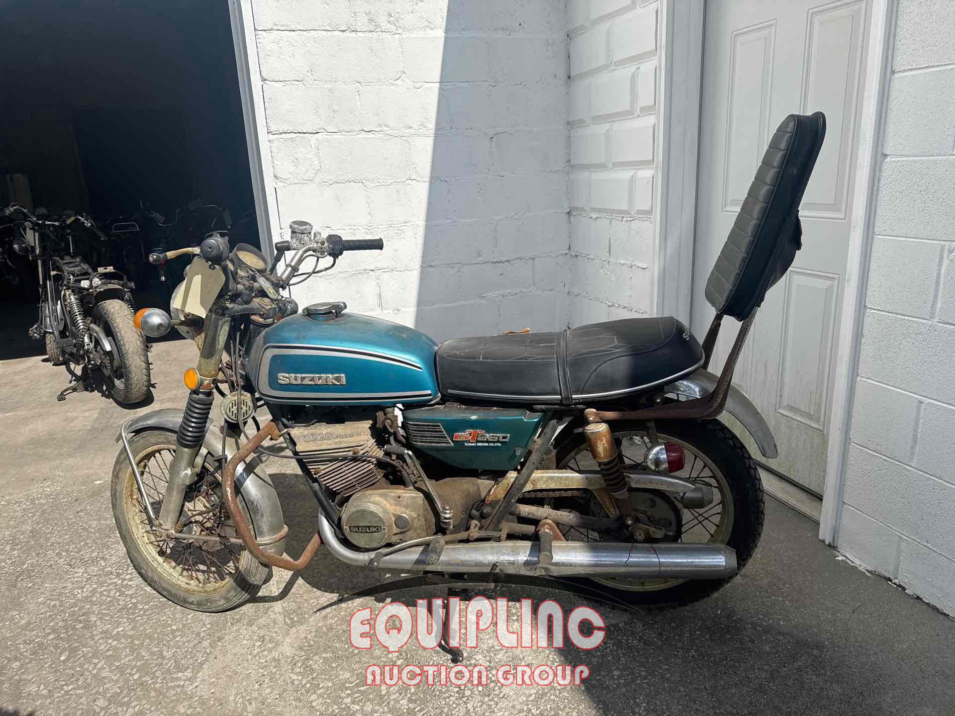 1973 SUZUKI GT250