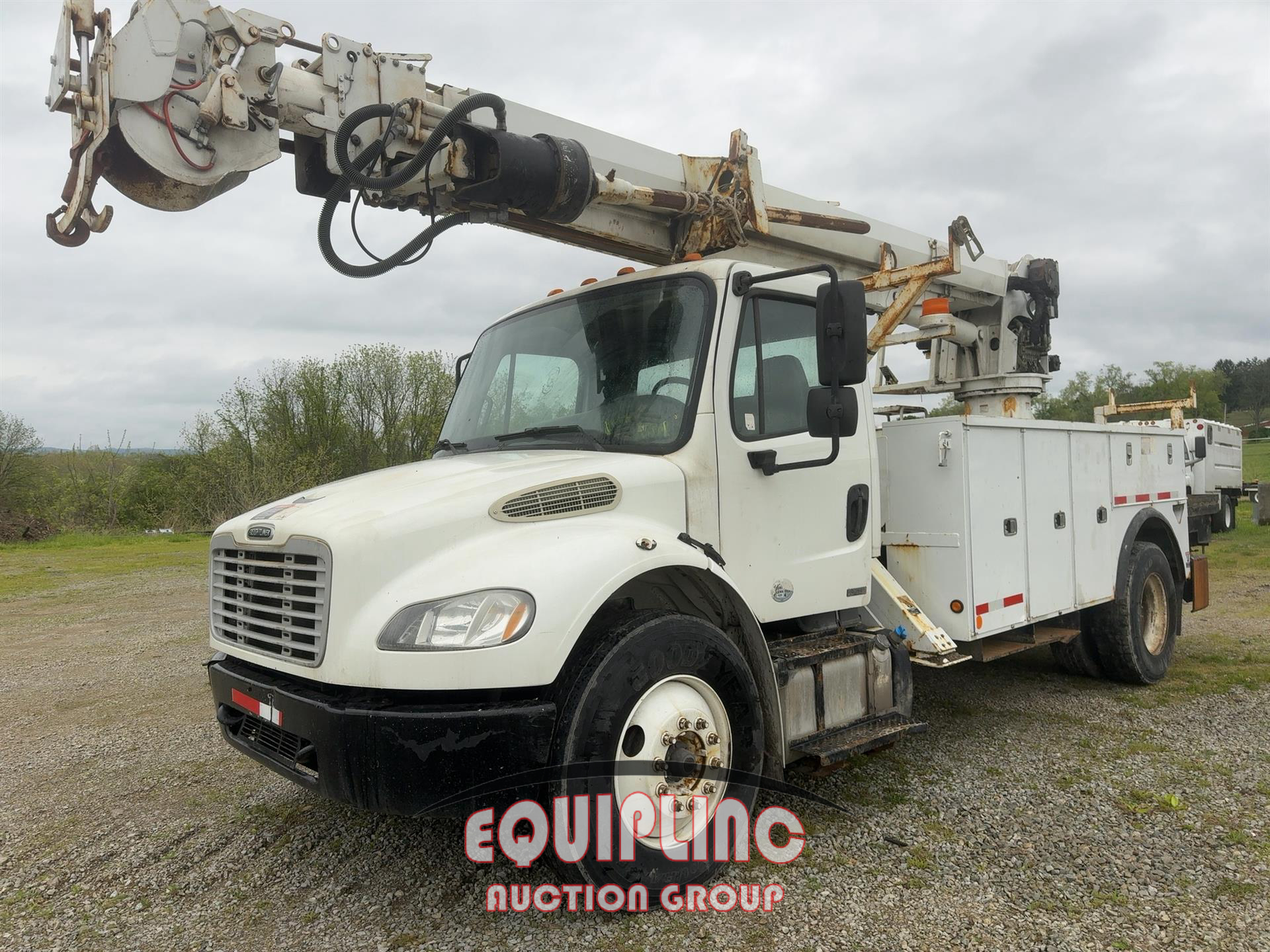 2012 Freightliner M2 S/A ALTEC DM47TR DIGGER DER