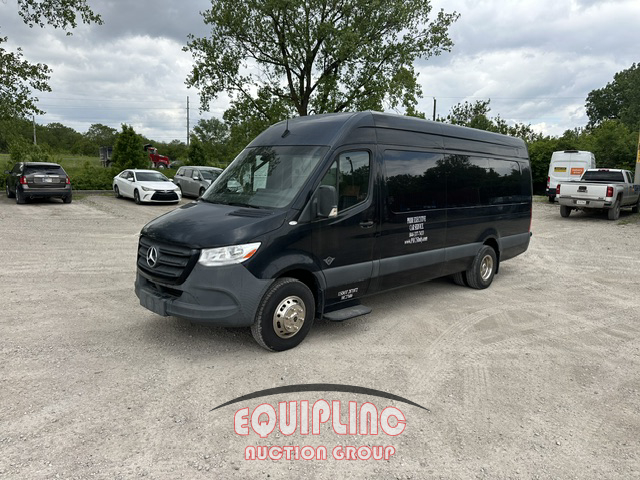 2019 MERCEDES BENZ SPRINTER 3500 4X2 S/A PASSENGE