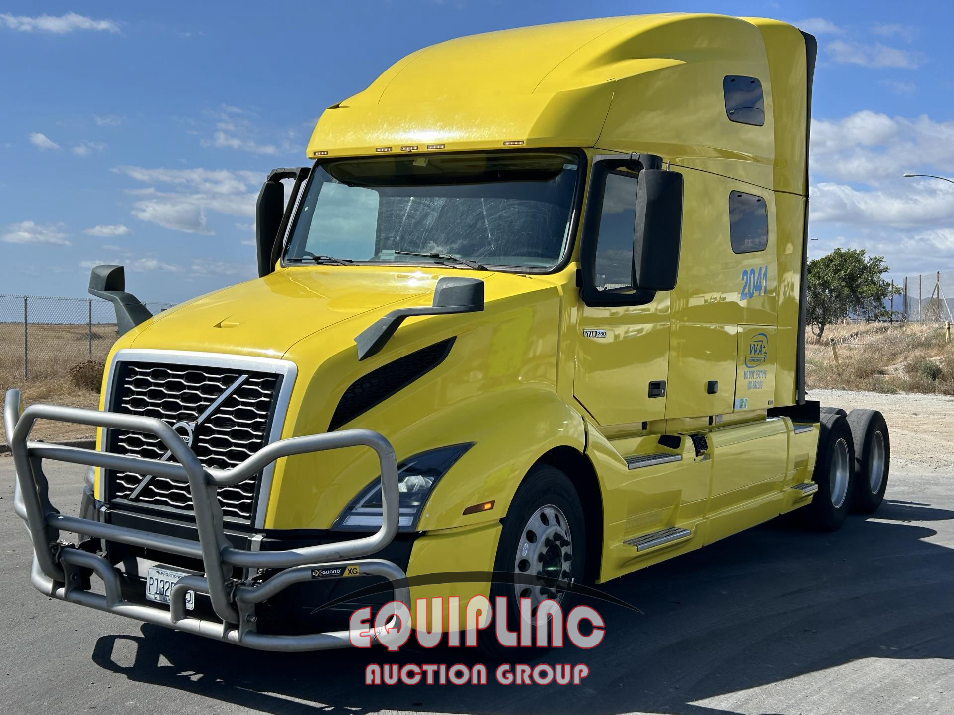 2023 VOLVO TRUCK VNL