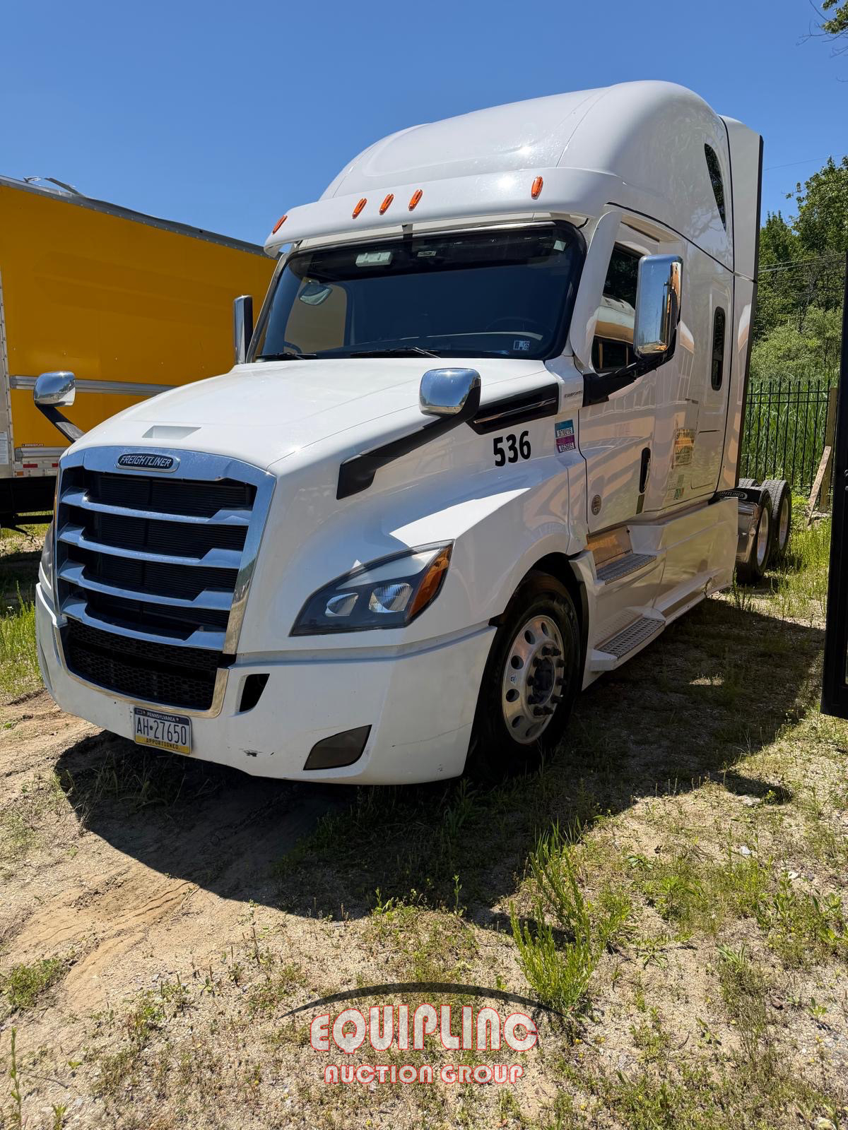 2023 Freightliner CASCADIA