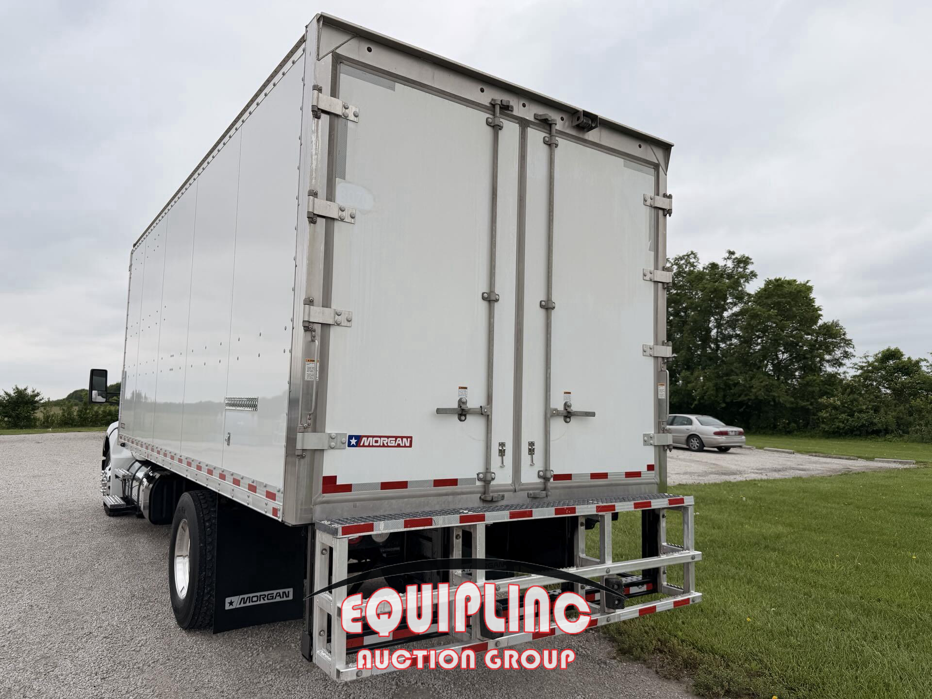 2023 Kenworth T280