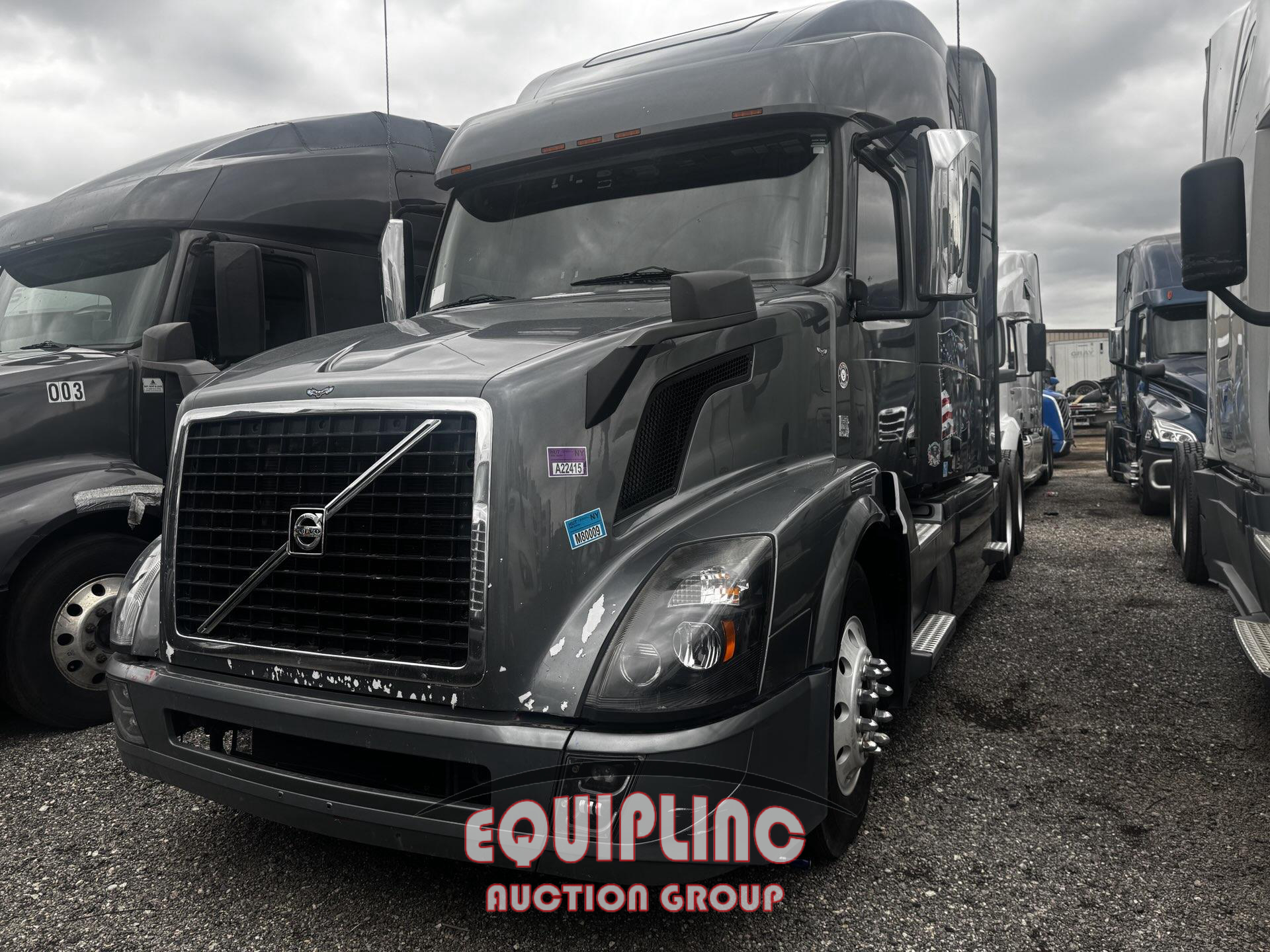 2017 VOLVO TRUCK VNL