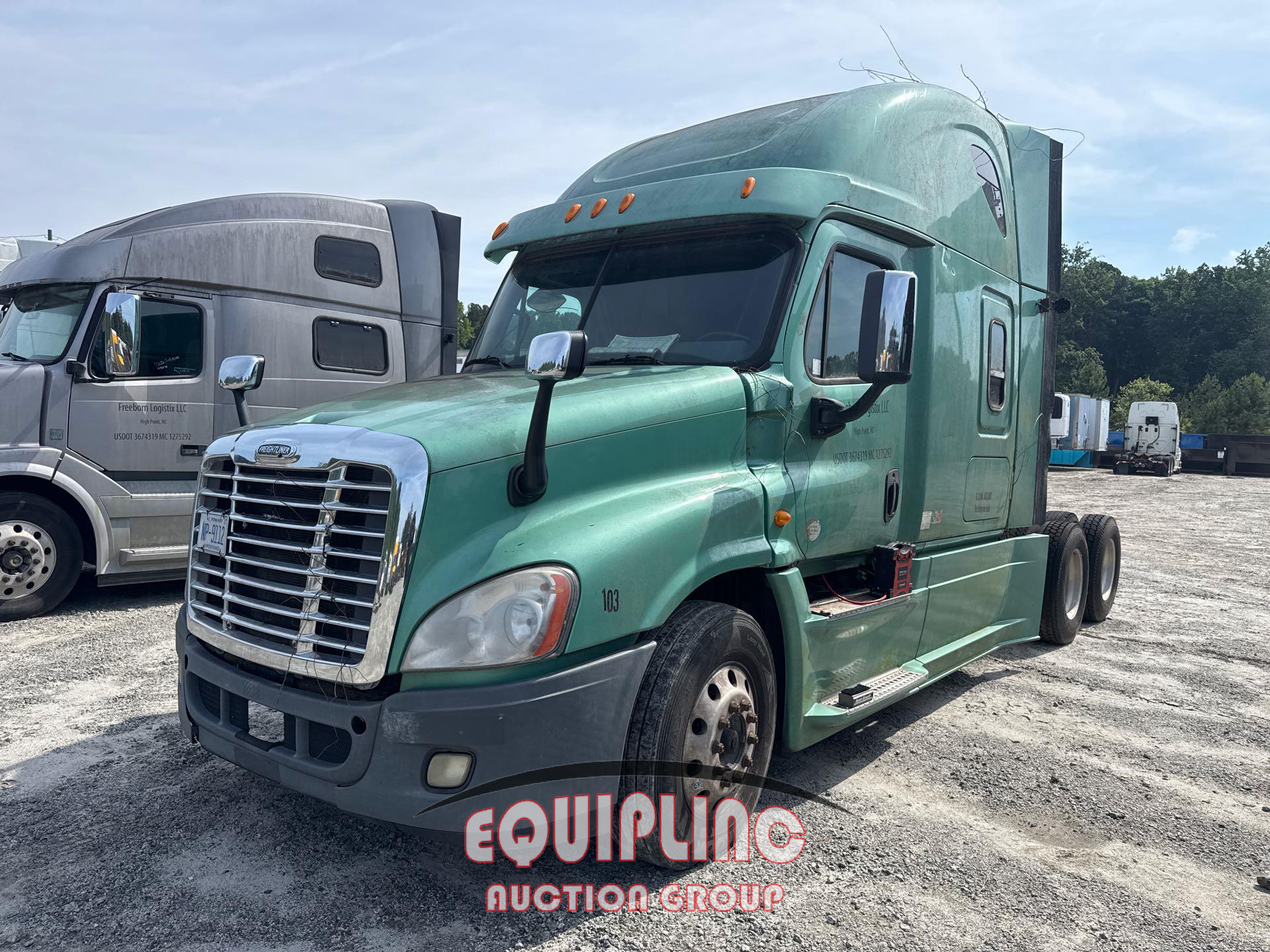 2014 Freightliner CASCADIA