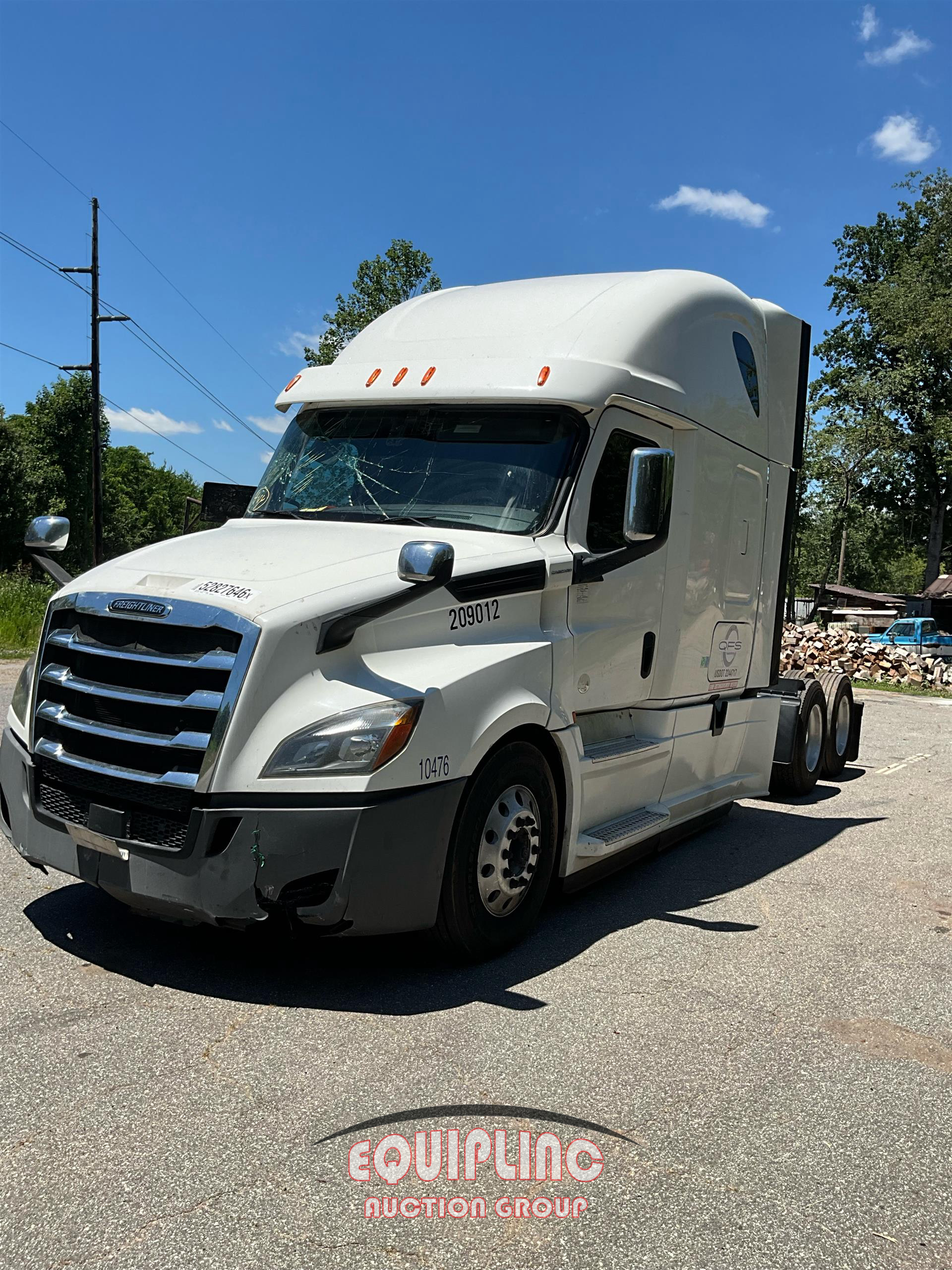 2020 Freightliner CASCADIA
