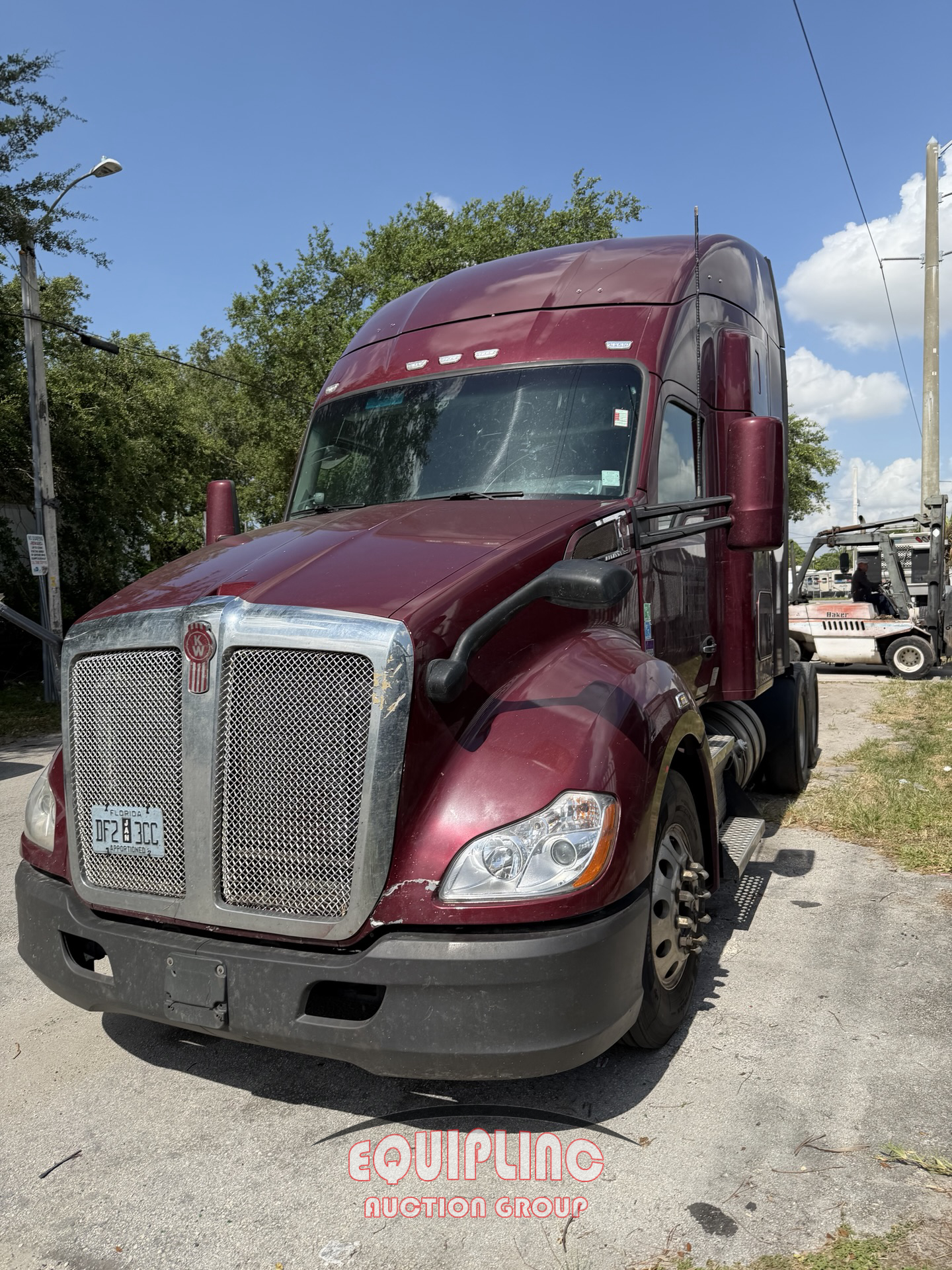 2020 Kenworth T680 6X4 T/A SLEEPER TRUCK TRA