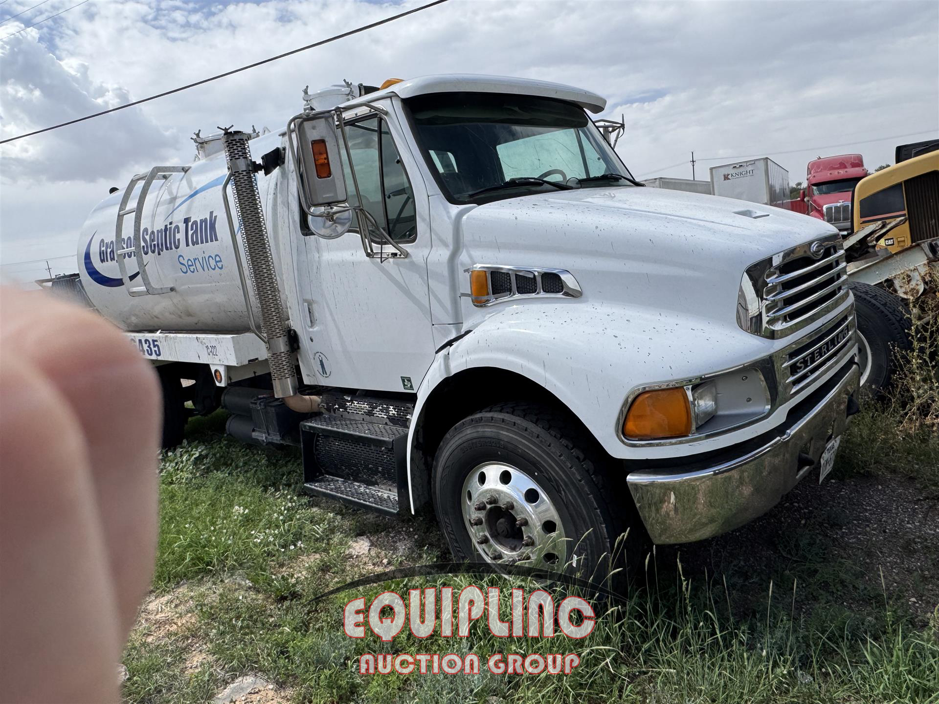 2009 Sterling ACTERRA 4X2 S/A SEPTIC PUMP TR
