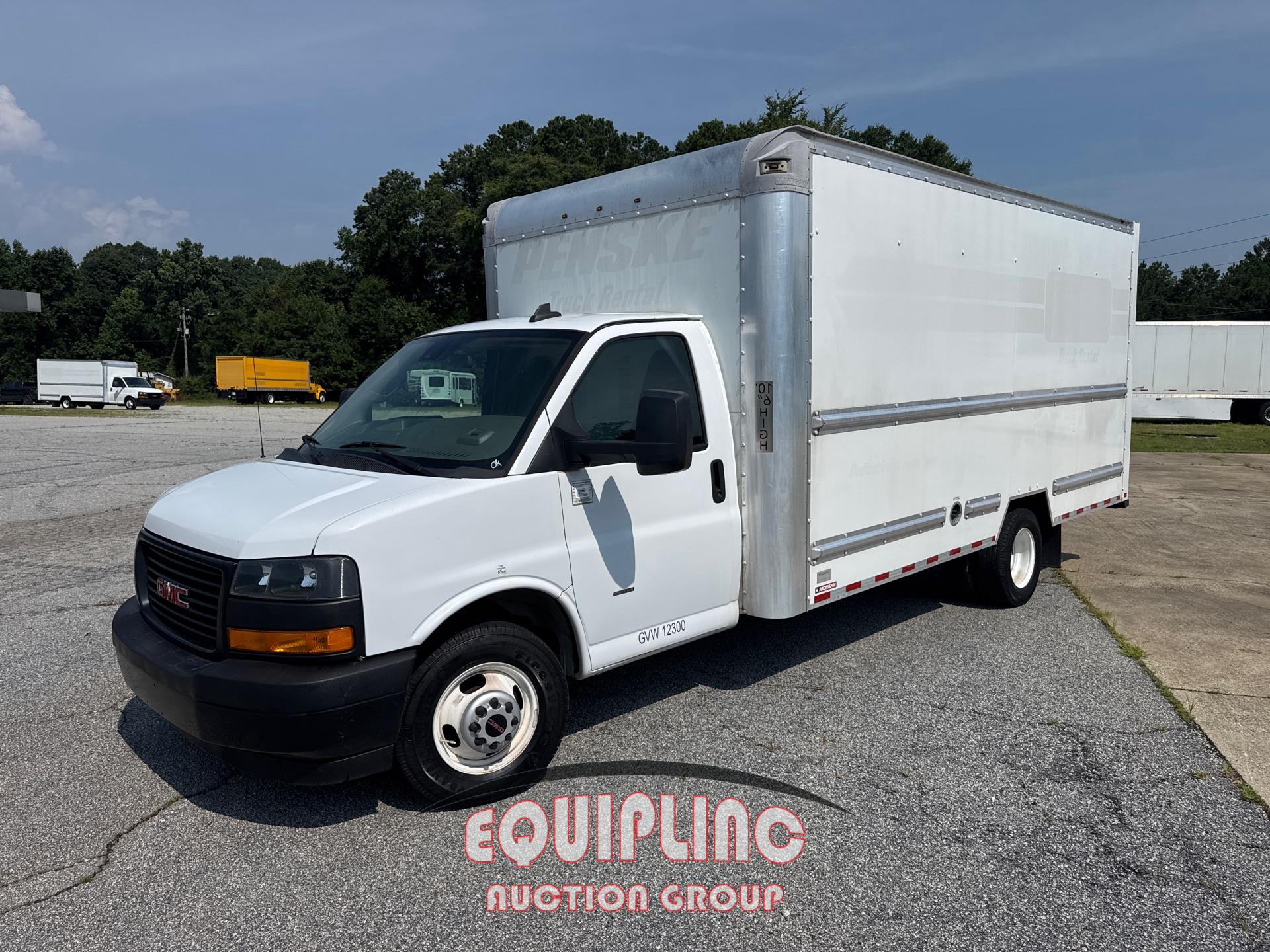 2019 GMC SAVANA 4X2 S/A 16FT BOX TRUCK