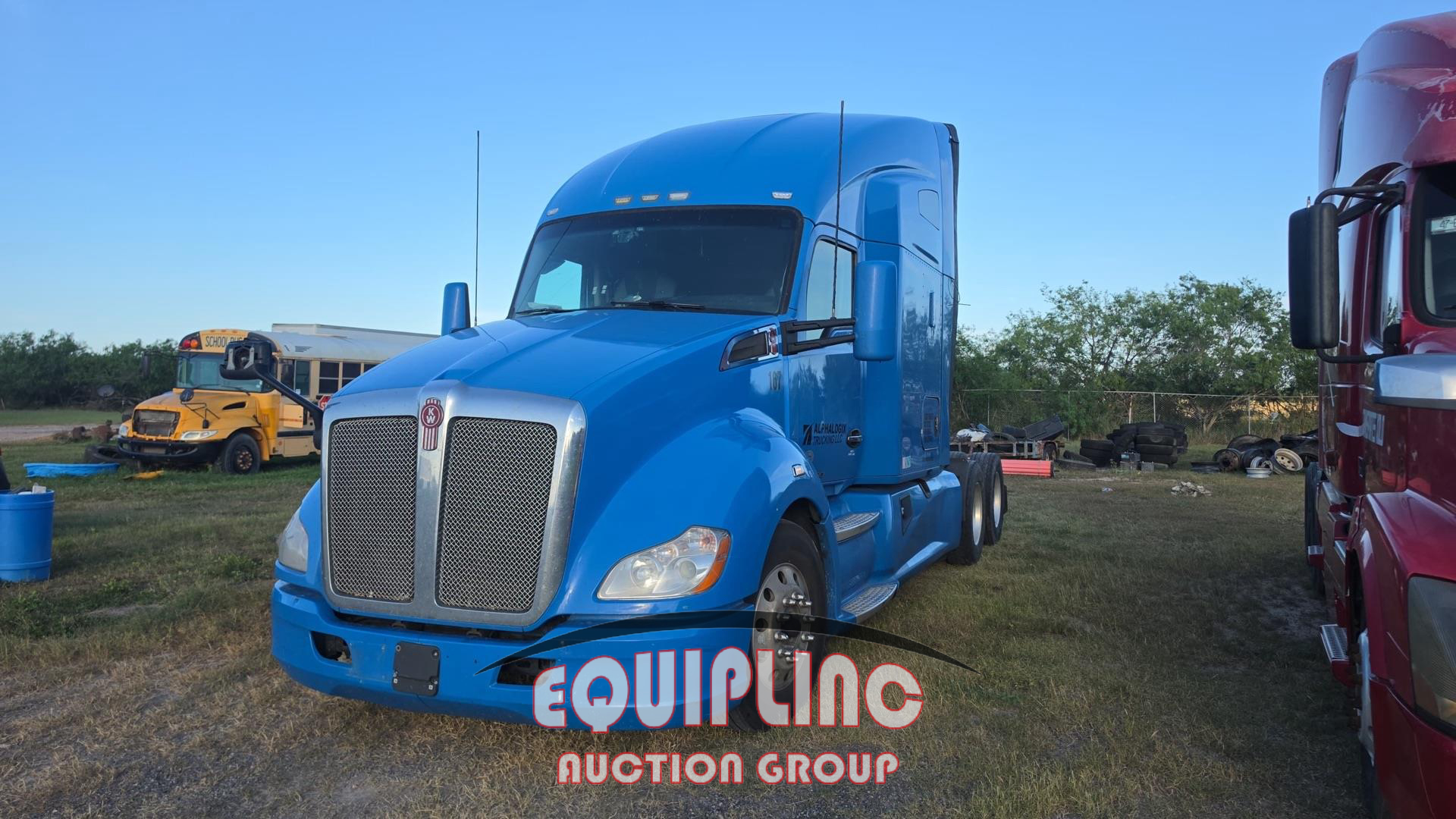 2020 Kenworth T680 6X4 T/A SLEEPER TRUCK TRA
