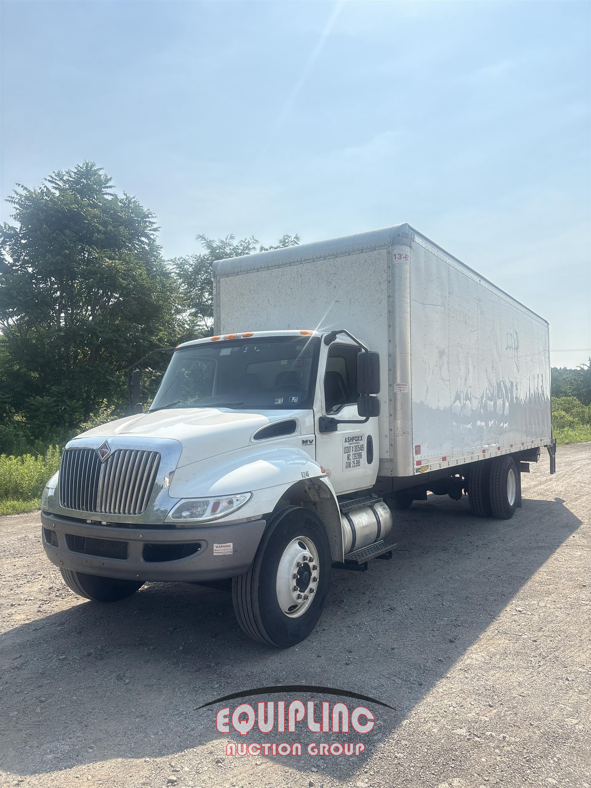 2020 International 4300 26FT T/A NON CDL BOX TRUC