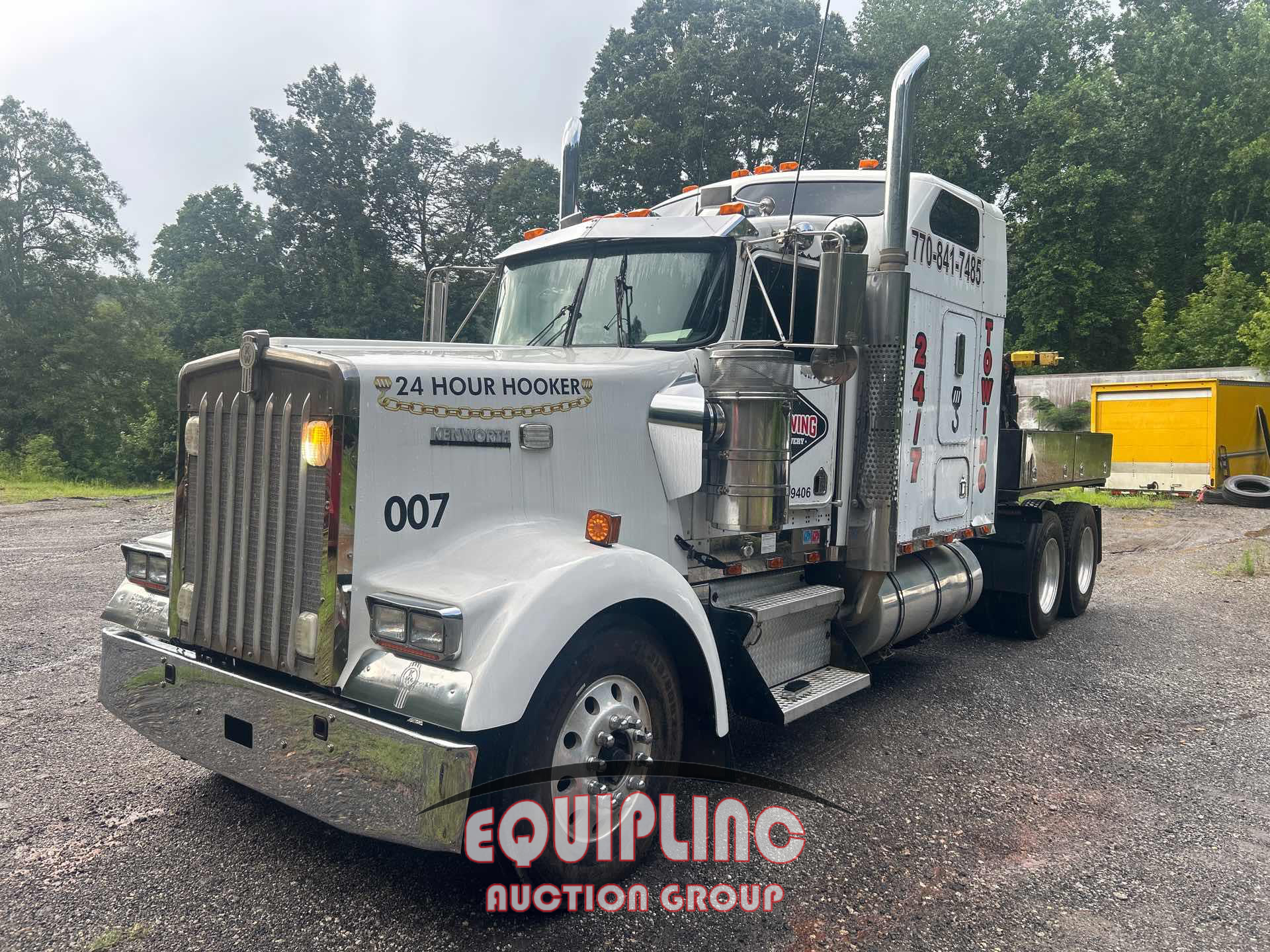 2001 Kenworth W900