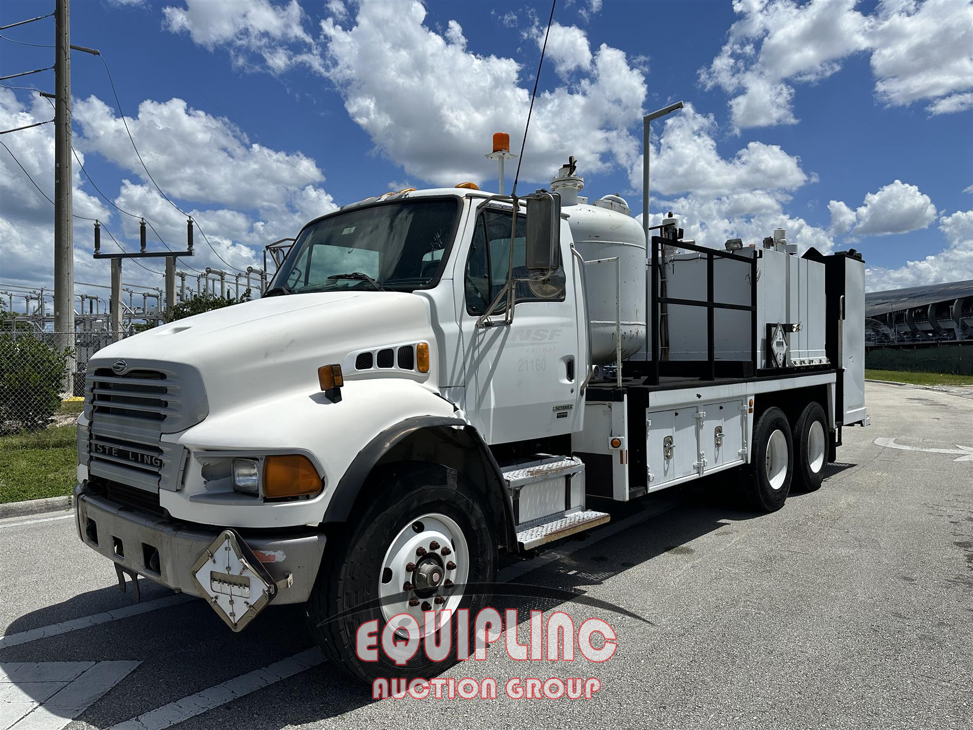2007 Sterling 8500