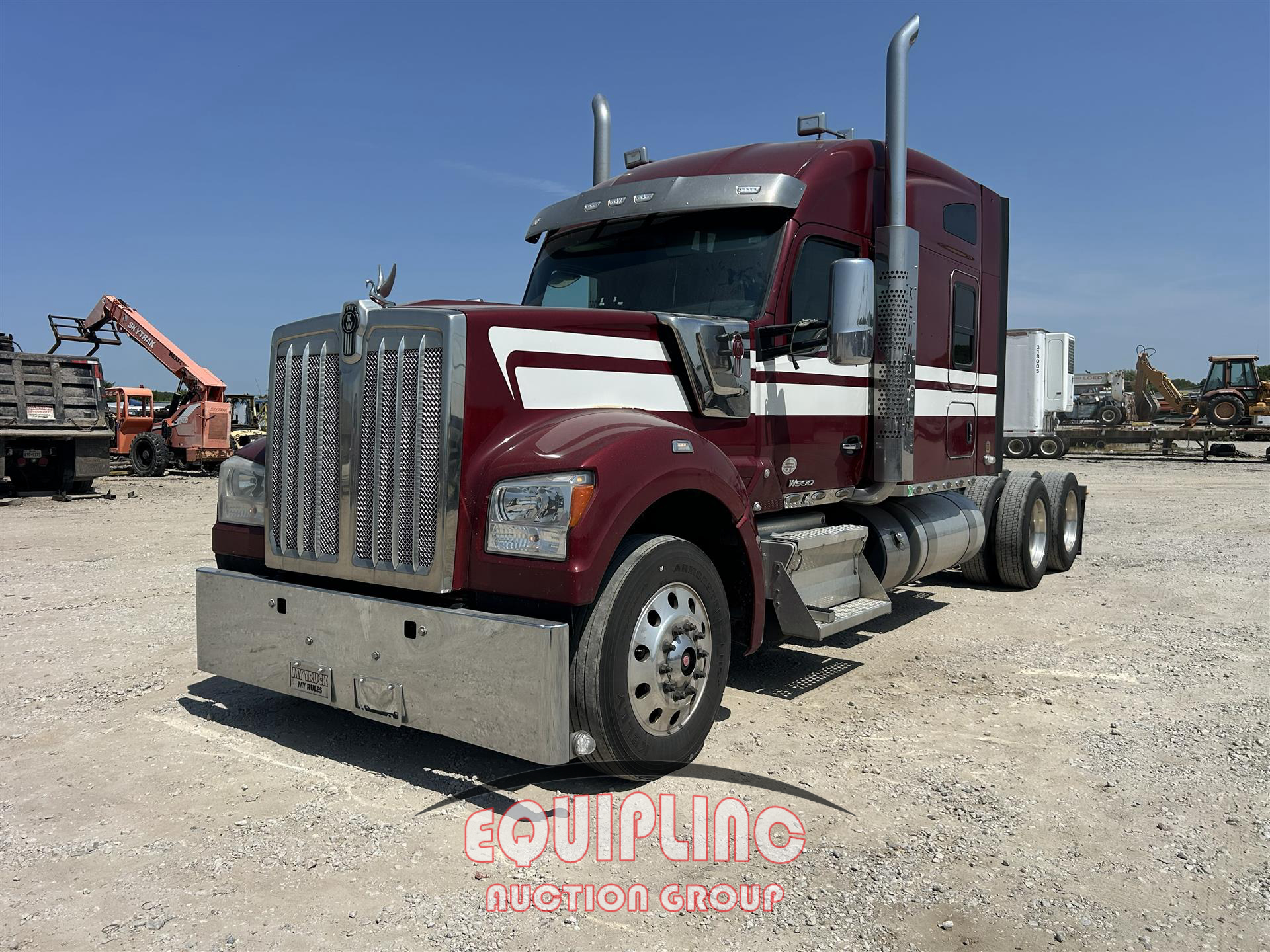 2021 Kenworth W900 6X4 T/A SLEEPER TRUCK TRA