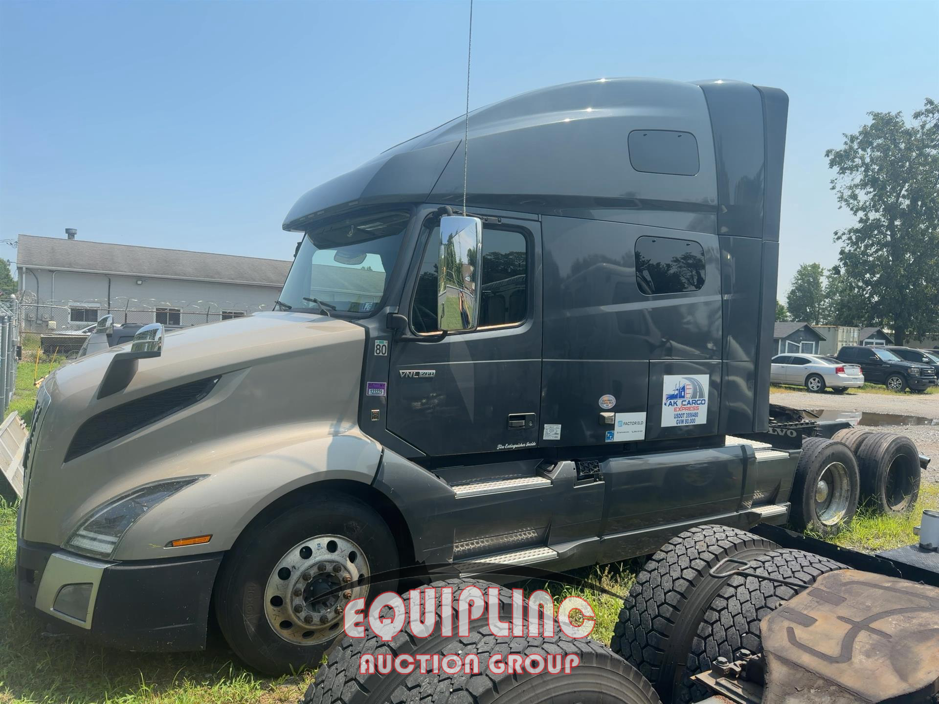 2022 Volvo VNL 760 6X4 T/A SLEEPER TRUCK 