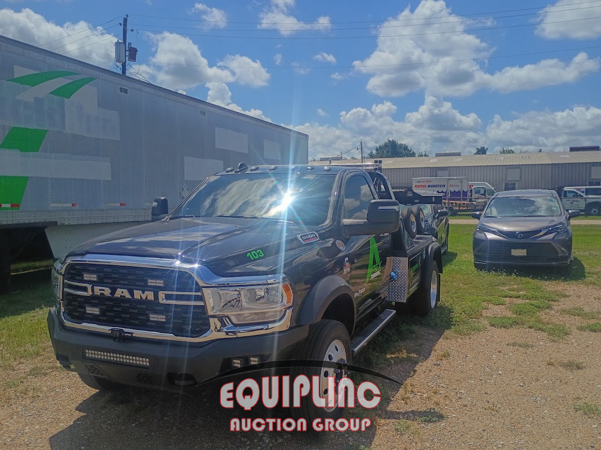 2024 Ram 5500 4X2 S/A SNATCH TRUCK