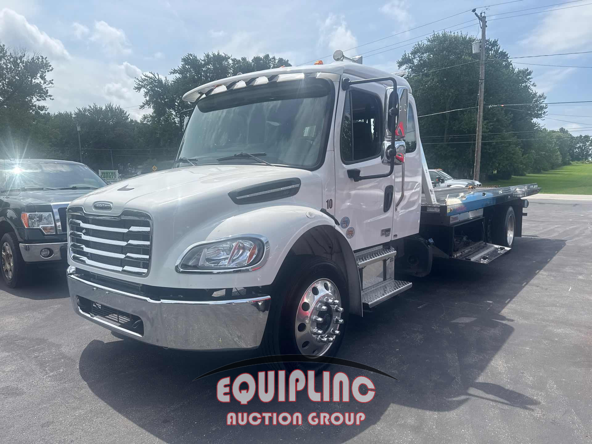 2026 Freightliner M2