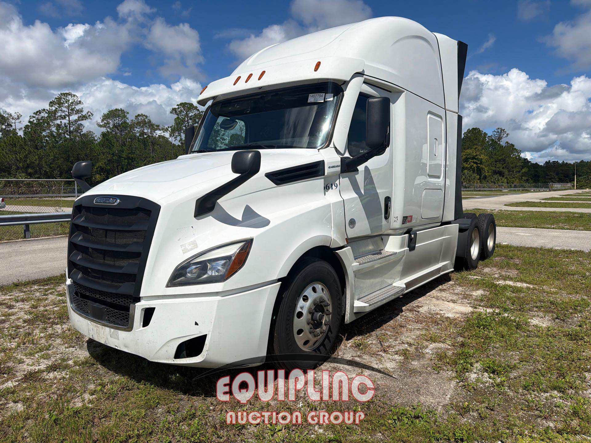 2023 Freightliner Cascadia