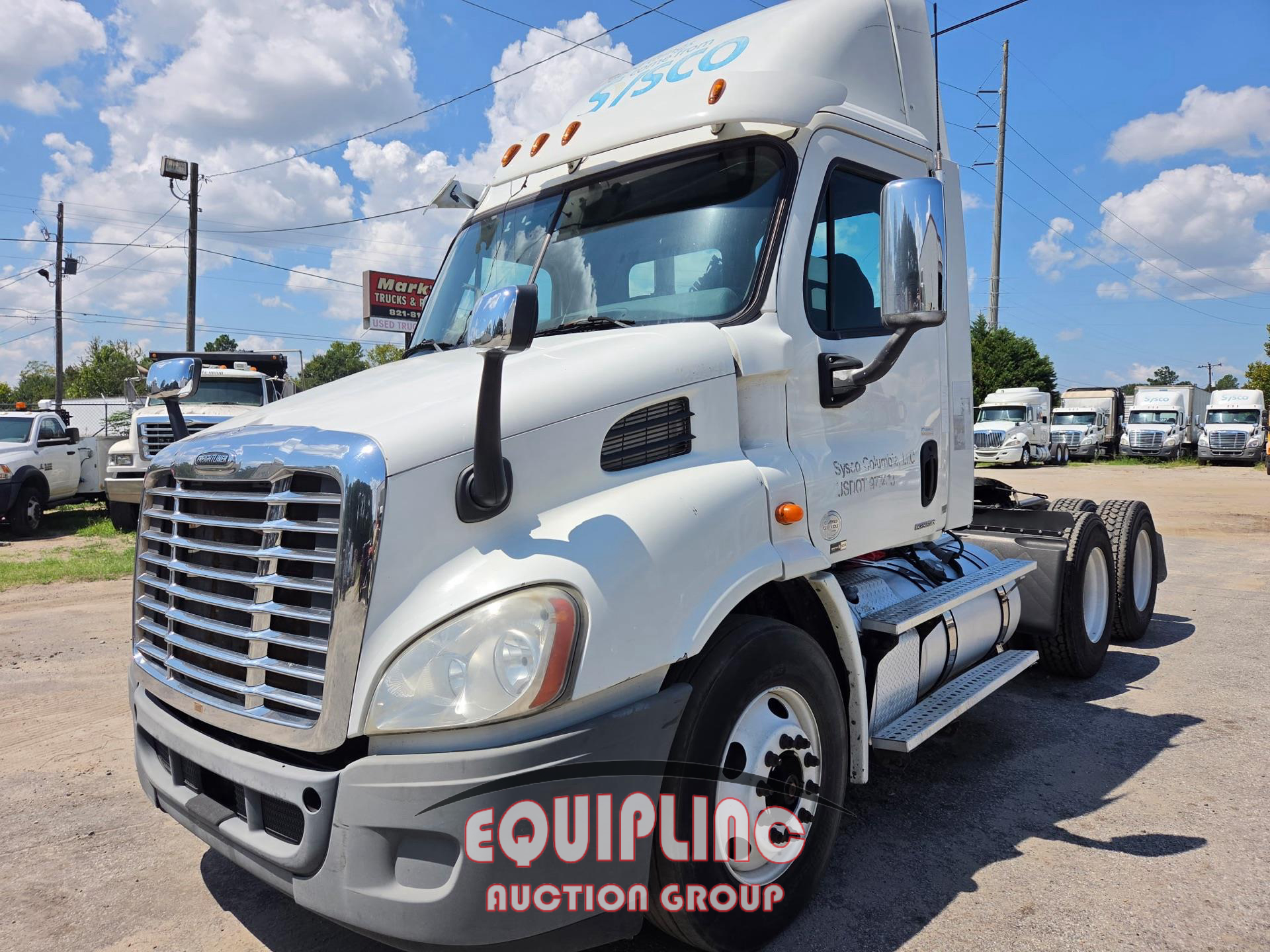 2012 Freightliner Cascadia CA113DC 6X4 T/A DAY C