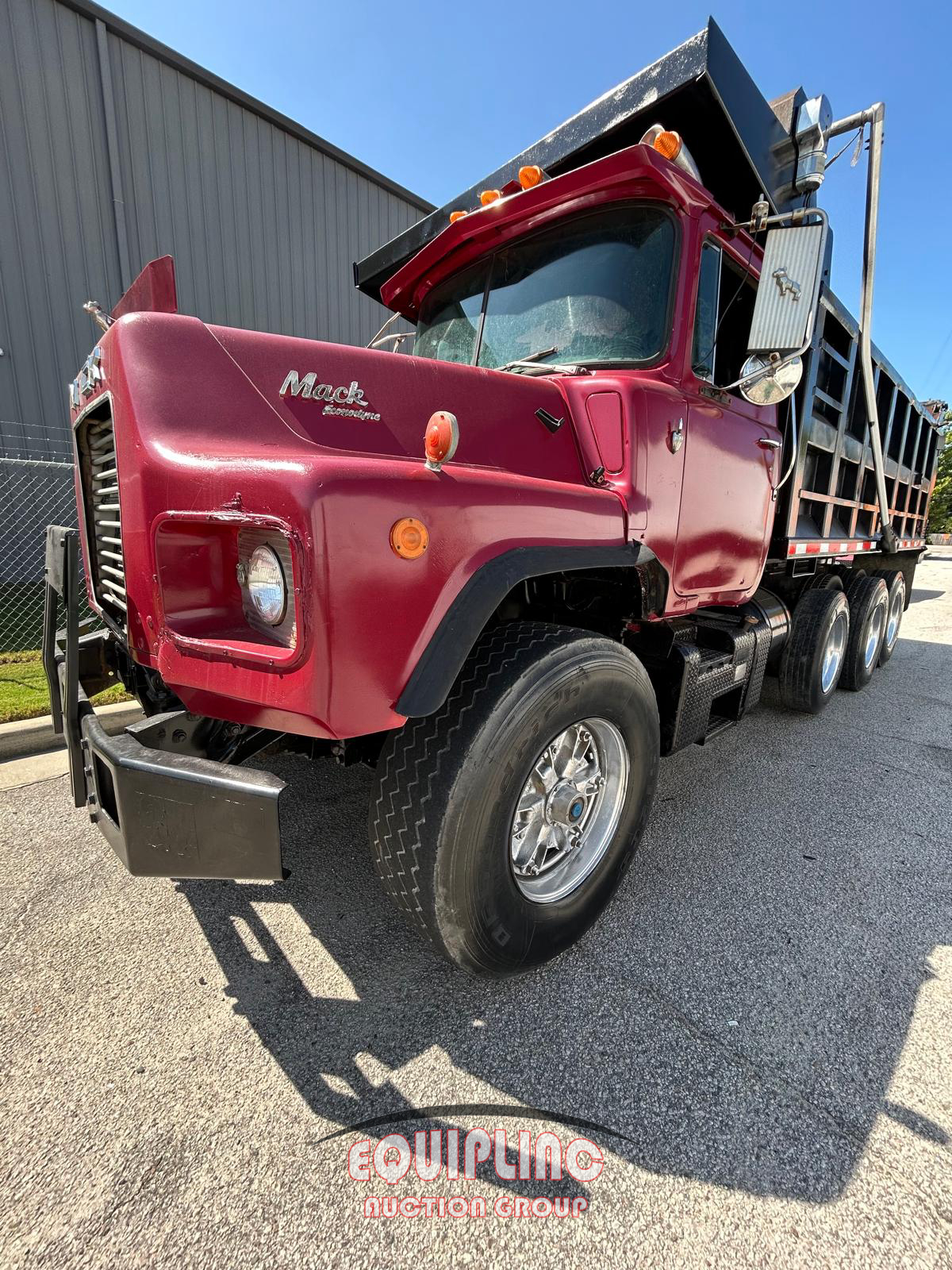 1989 Mack DM
