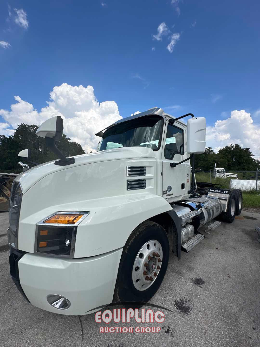 2020 Mack Anthem 64T