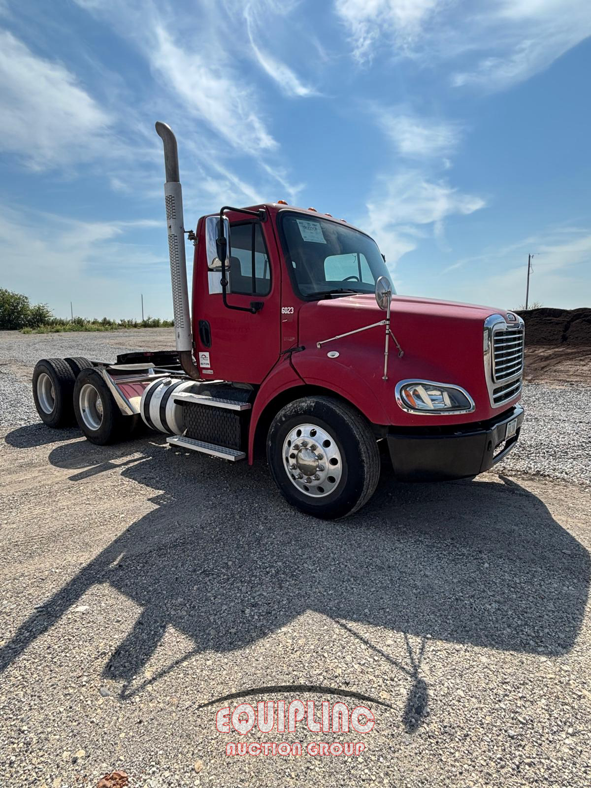 2011 Freightliner M2