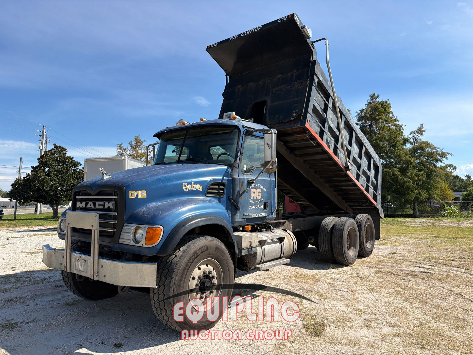 2006 Mack CV713