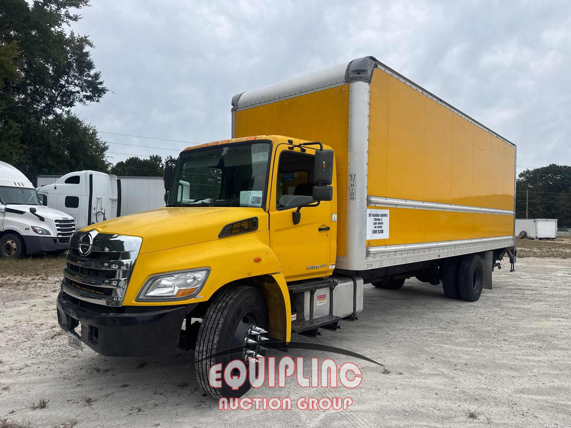 2017 Hino 268 S/A 26FT NON CDL BOX TRUCK