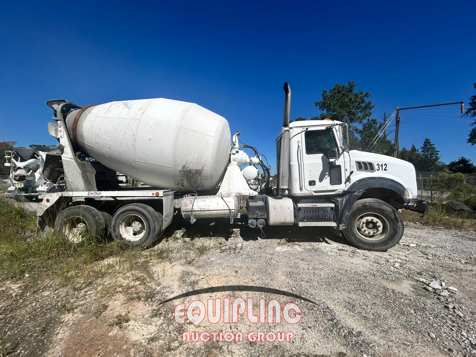2013 Mack GRANITE GU713