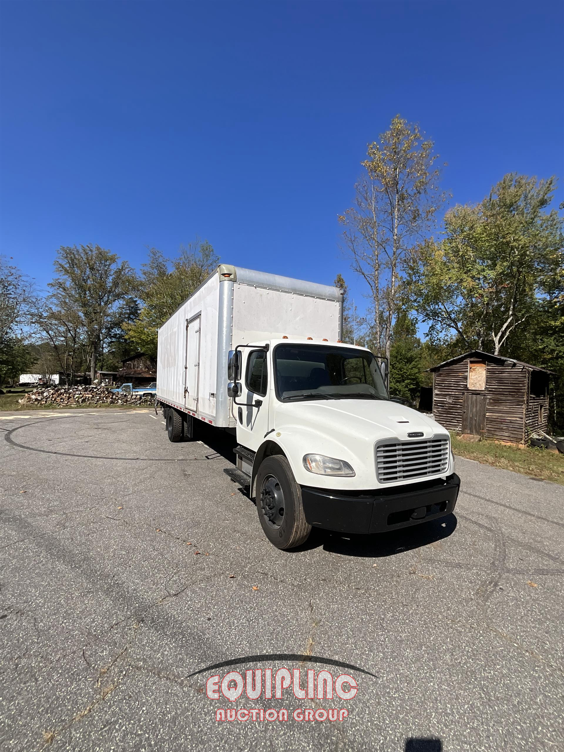 2018 Freightliner M2 106 4X2 26FT BOX TRUCK