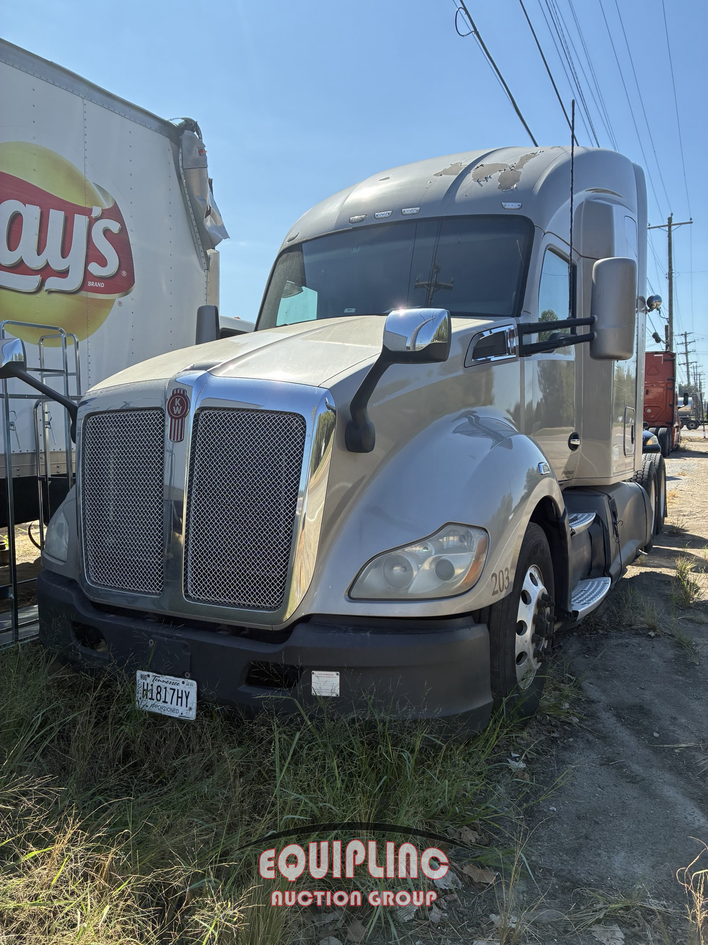 2017 Kenworth T680 6X4 T/A SLEEPER TRUCK TRA
