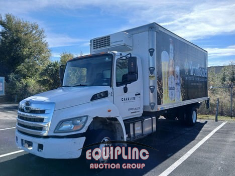 2017 Hino 268 4X2 S/A 24FT REFRIGERATED 