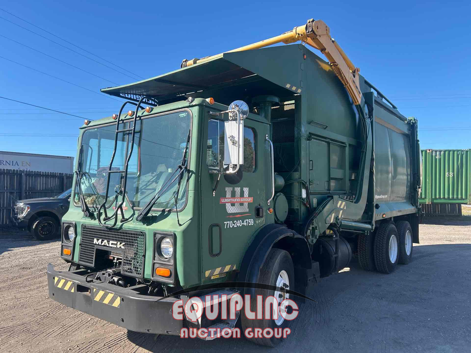 2007 Mack MR