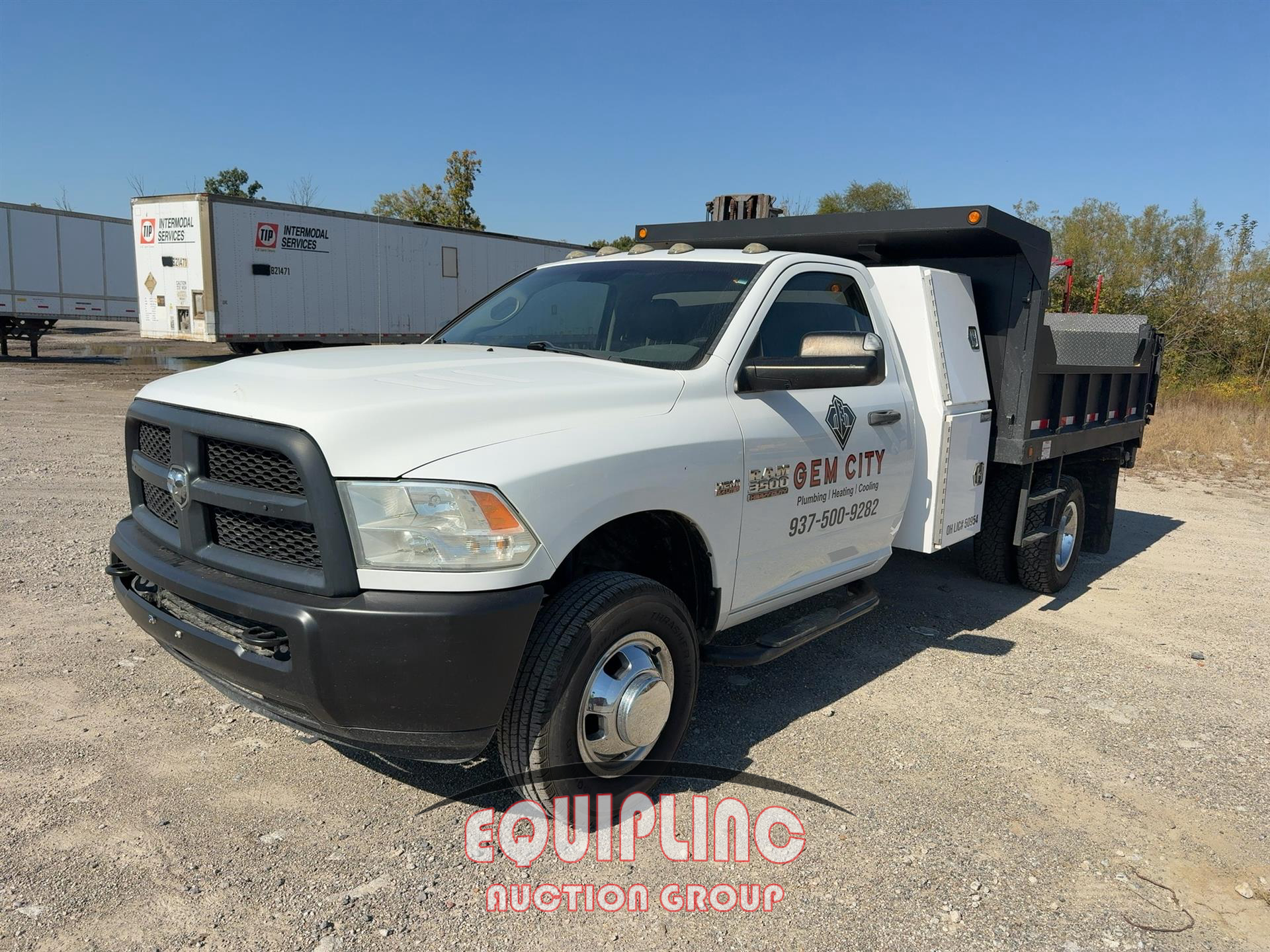 2015 Dodge RAM 3500 4X2 S/A DUMP TRUCK