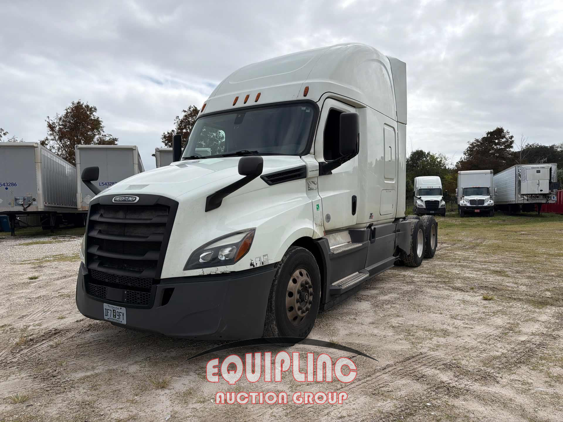 2020 Freightliner CASCADIA