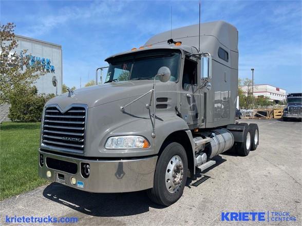 2016 Mack PINNACLE CXU613