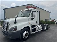 2018 Freightliner Cascadia 125