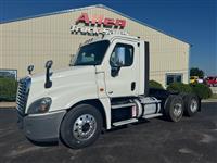 2018 Freightliner Cascadia 125