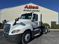 2021 International LT625