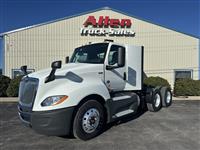 2021 International LT625