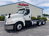 2019 International LT625