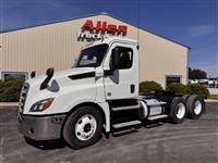 2019 Freightliner Cascadia 126