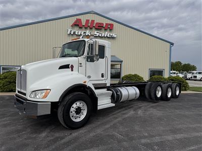 2020 Kenworth T440