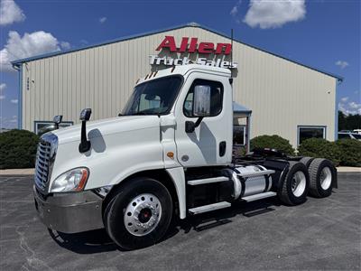 2019 Freightliner Cascadia 125