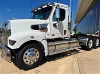 2025 Western Star 49X 72" Mid Roof
