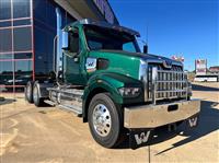 2025 Western Star 49X 72" Mid Roof