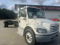 2025 Freightliner M2 106