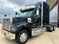 2026 Western Star 49X 60" Mid Roof
