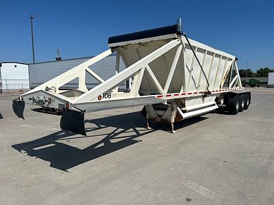 2015 Trail King TKBDL26-43