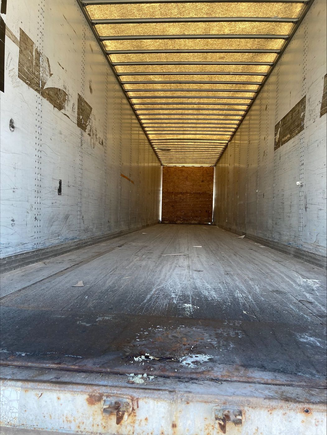 1997 Stoughton - image 5